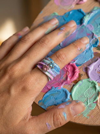 Efemera Finger Painting ring - marble swirl with crystals - super macro detail